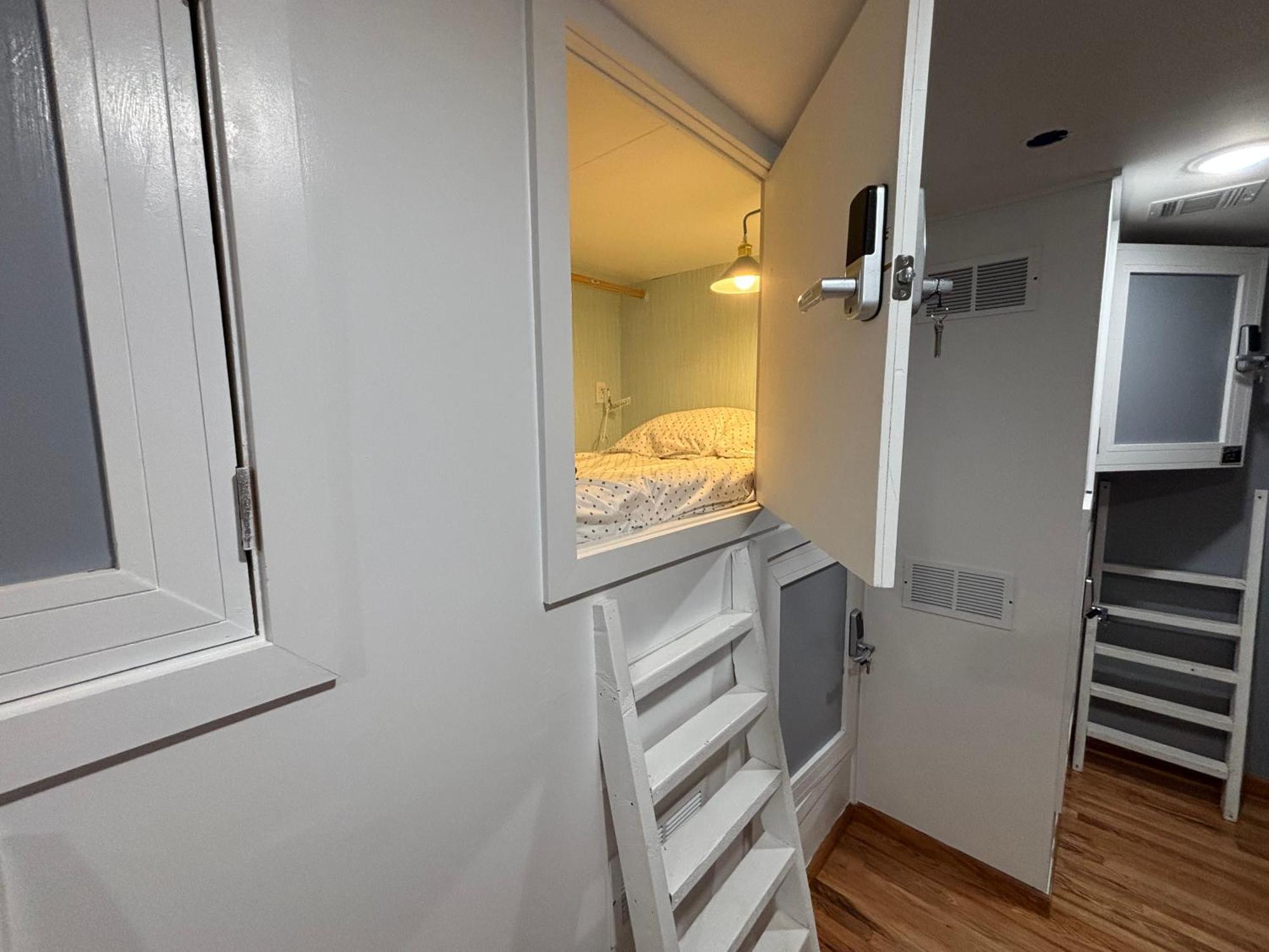 Capsule Hostel نيوآرك المظهر الخارجي الصورة